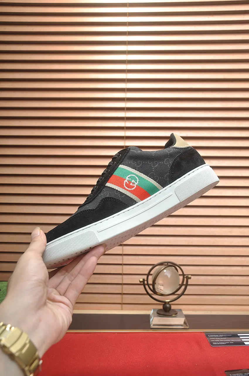 Men's men's shoes💰440💶[GUCCI] official website 1:1 men's sports shoes are now on the market. They are made of original fabric + water-dyed sheepskin lining, plus the official website original 1:1 comfortable outsole. Fashionable and versatile, super comfortable and breathable. Standard shoe size 38/45 (custom-made size 45 is non-refundable)